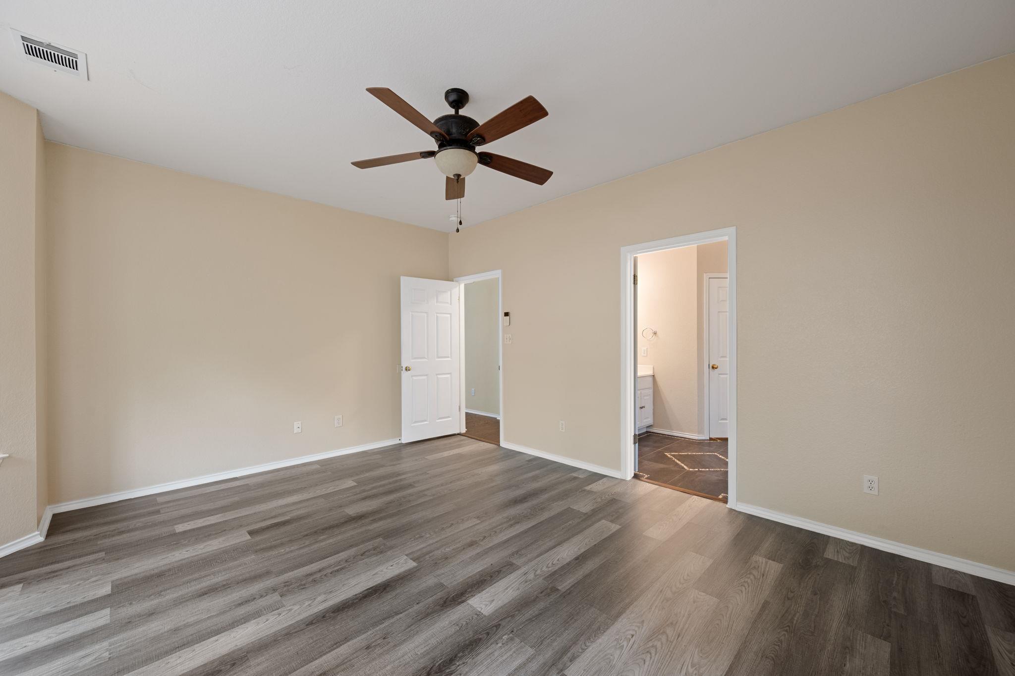 2305 Little Elm TRL