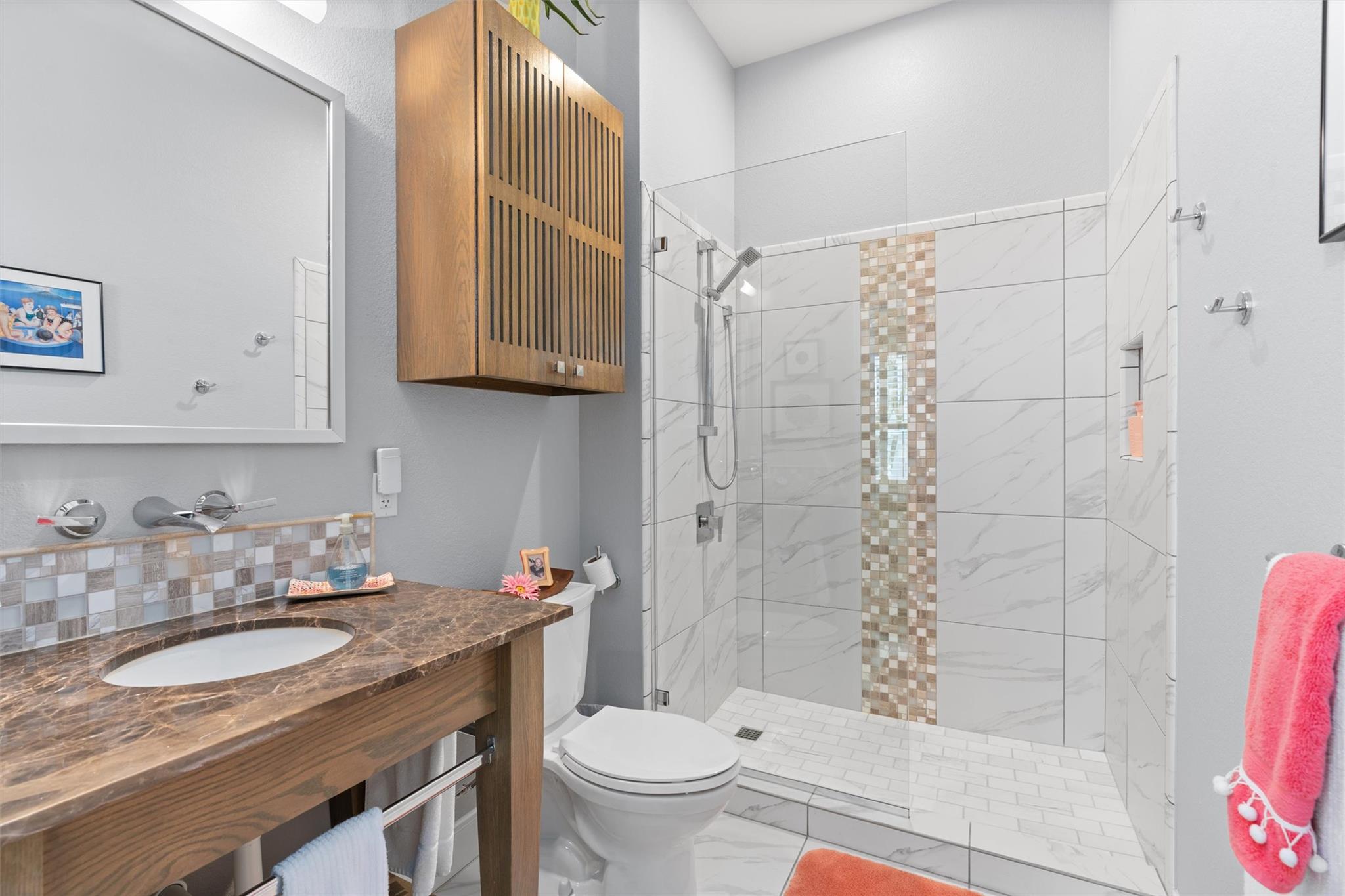 109 Running Water ST