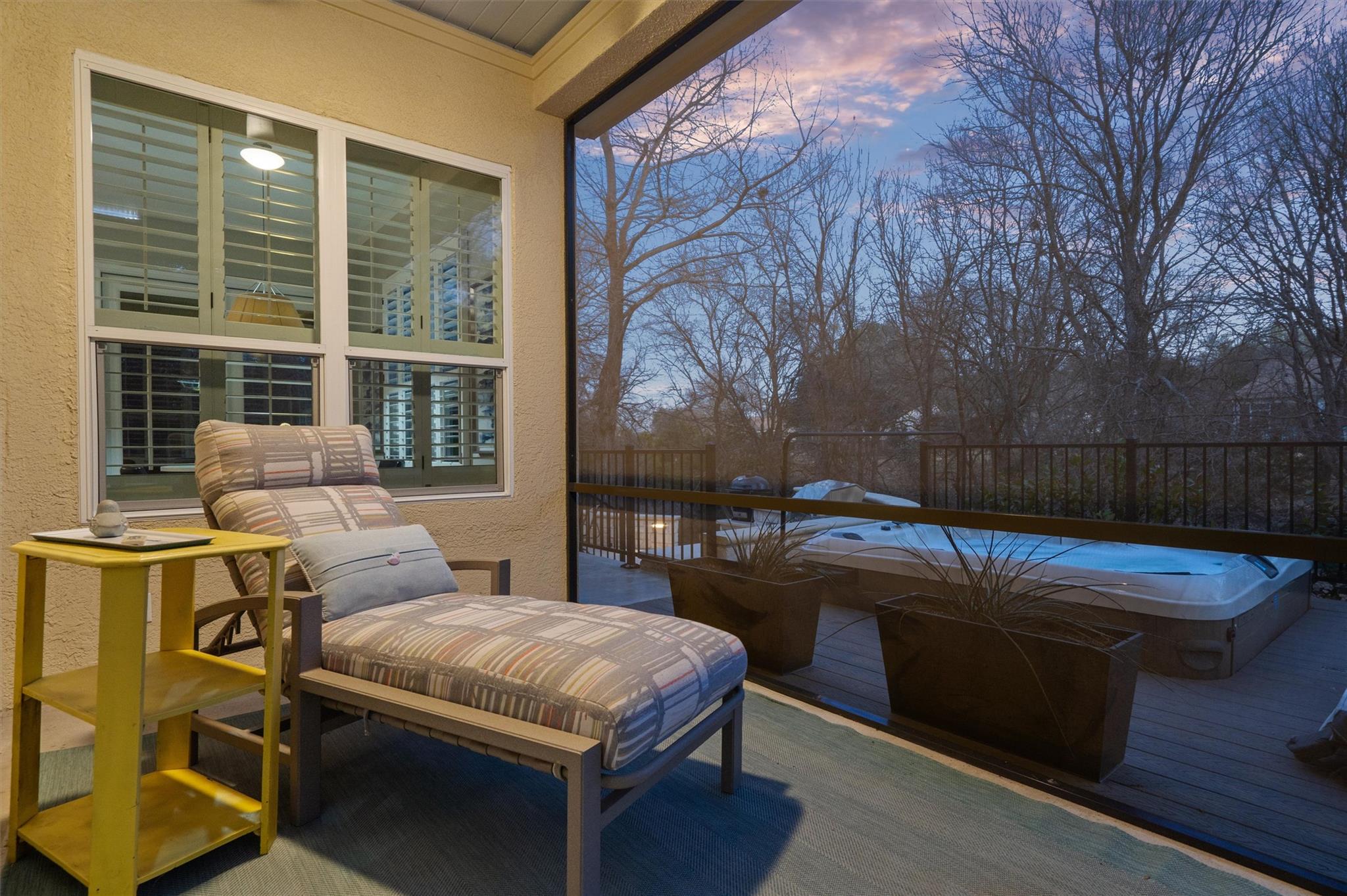 109 Running Water ST