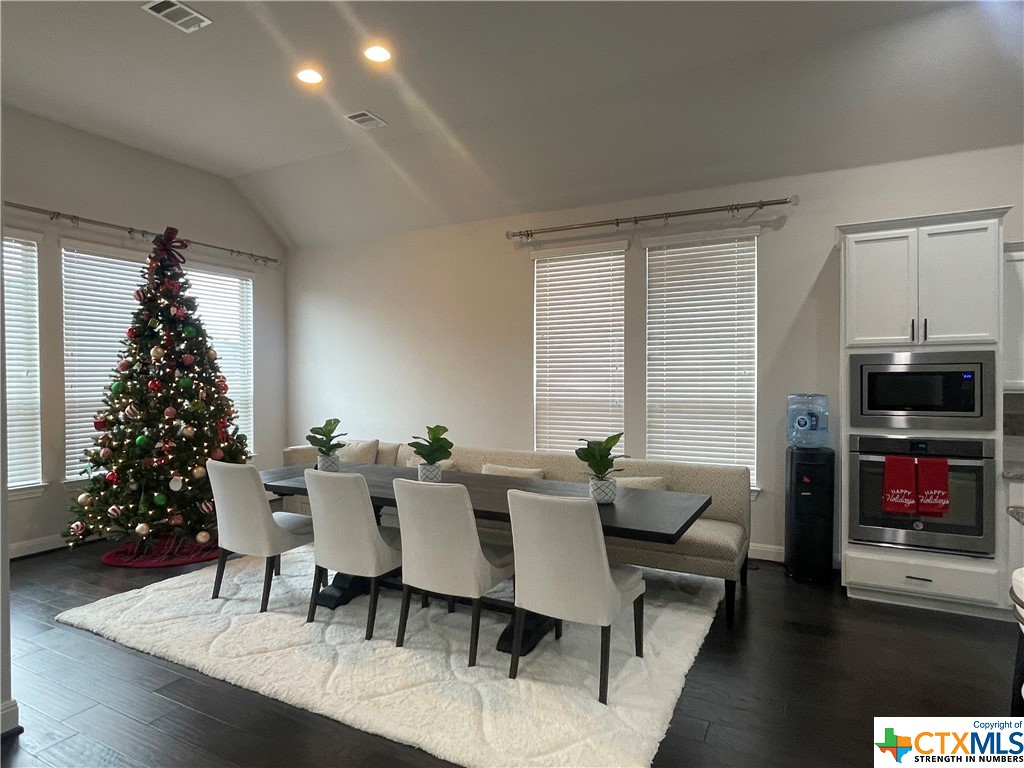 1712 Hollowback Drive