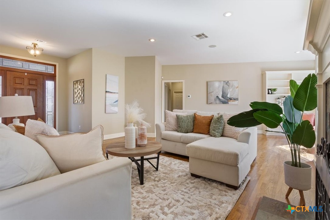2919 Timber Ridge Drive