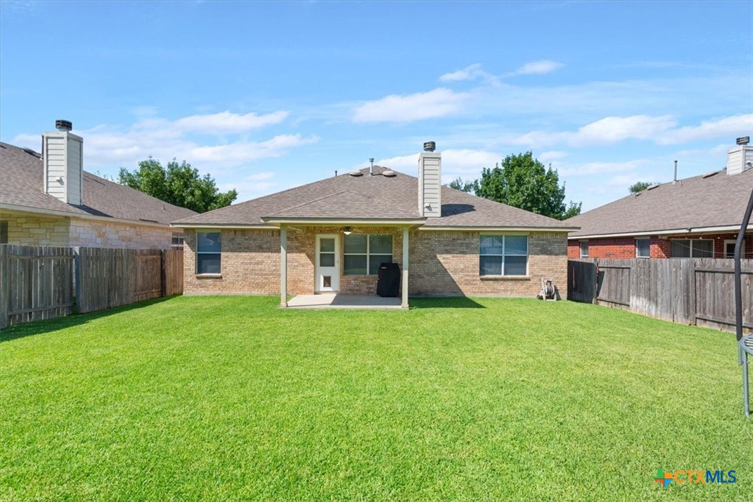4509 Western Lake Drive