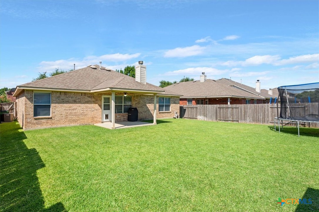 4509 Western Lake Drive