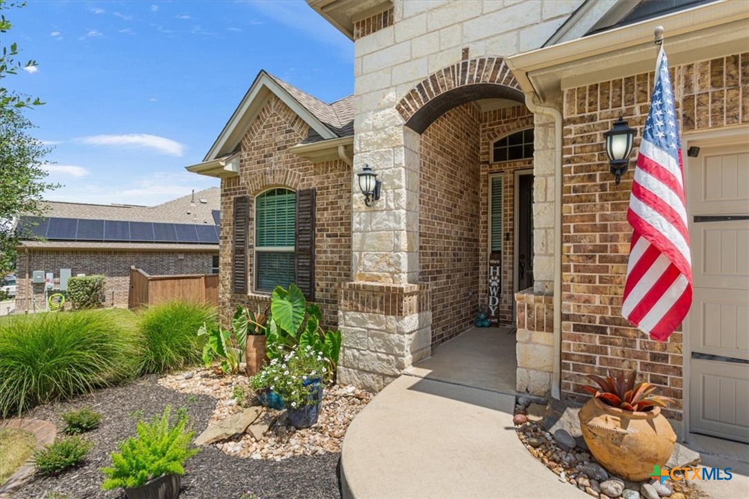 2711 Florin Cove