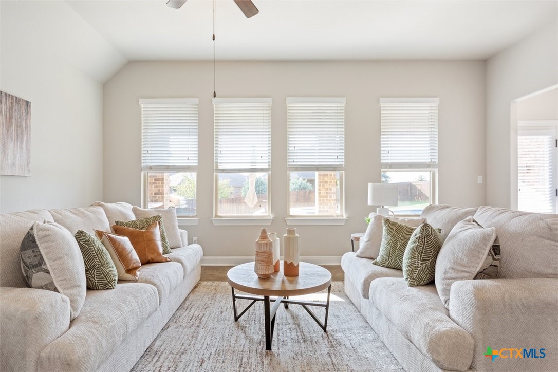 2711 Florin Cove