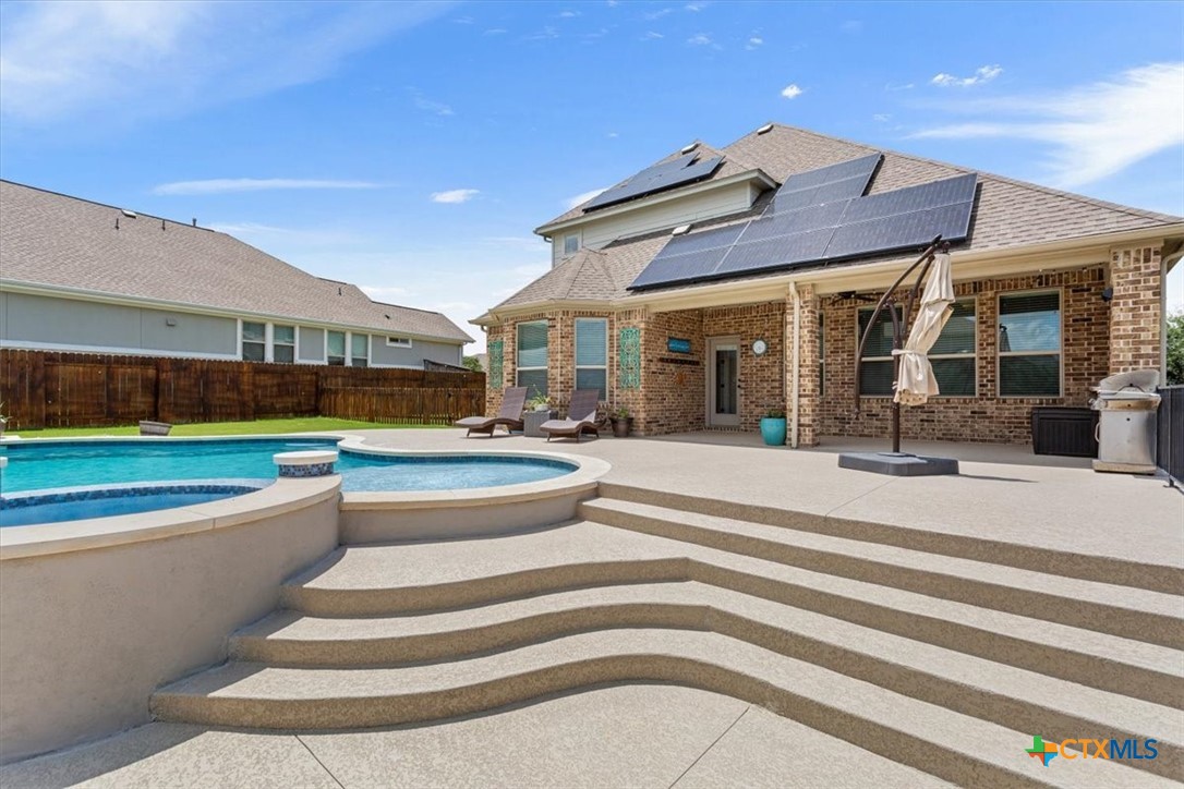 2711 Florin Cove