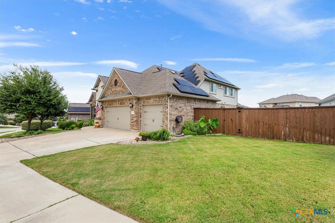 2711 Florin Cove