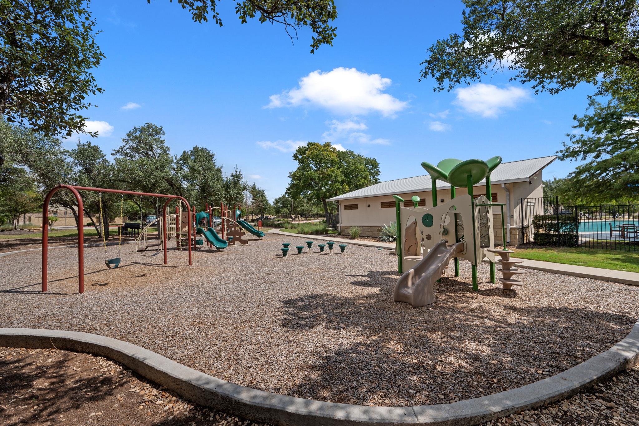 4512 Wilder Farm LN