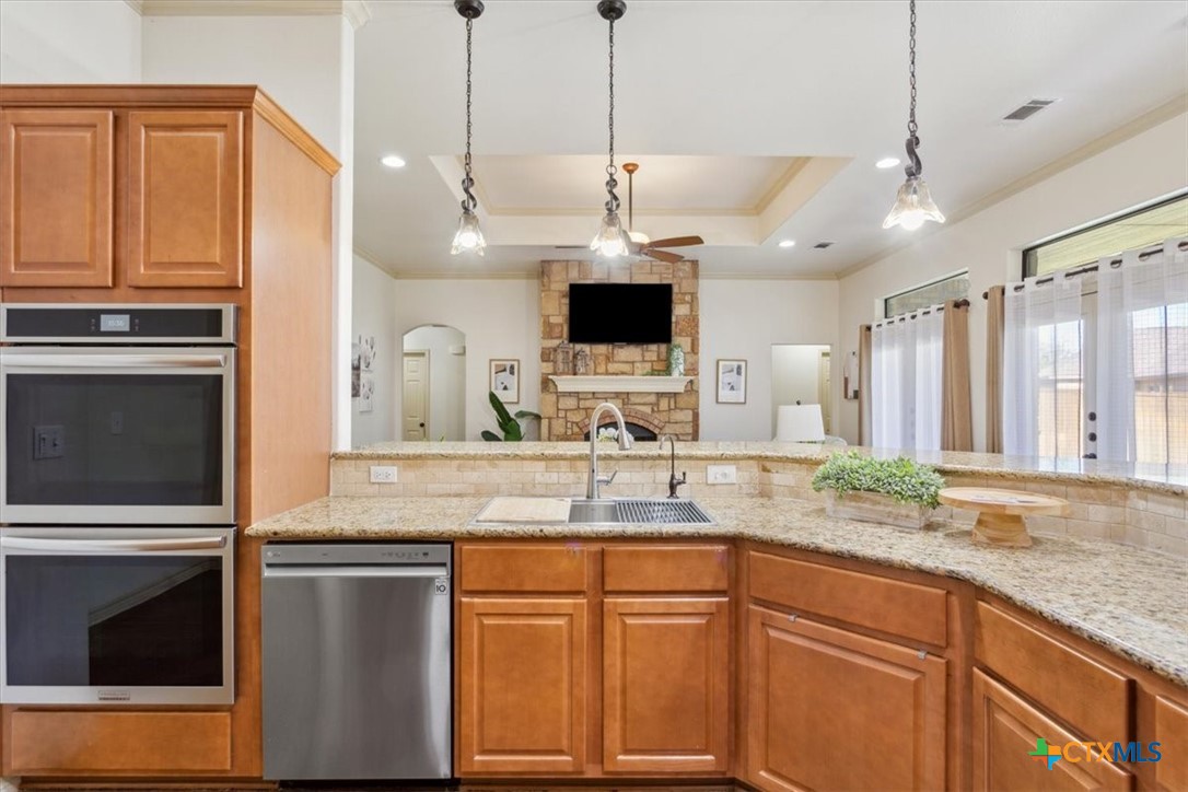 6003 Chimney Hill Drive