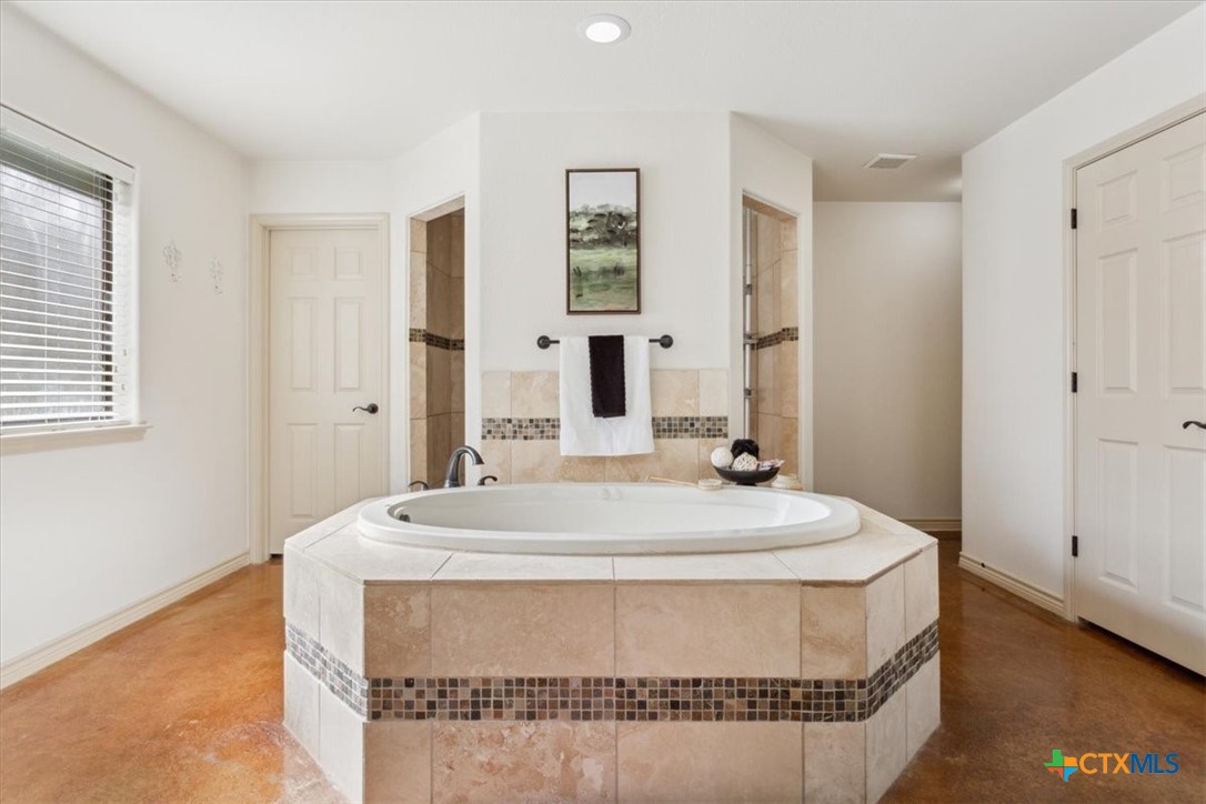 6003 Chimney Hill Drive