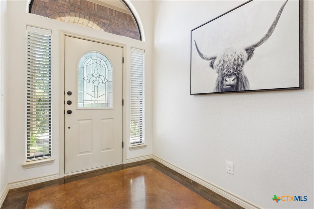 6003 Chimney Hill Drive