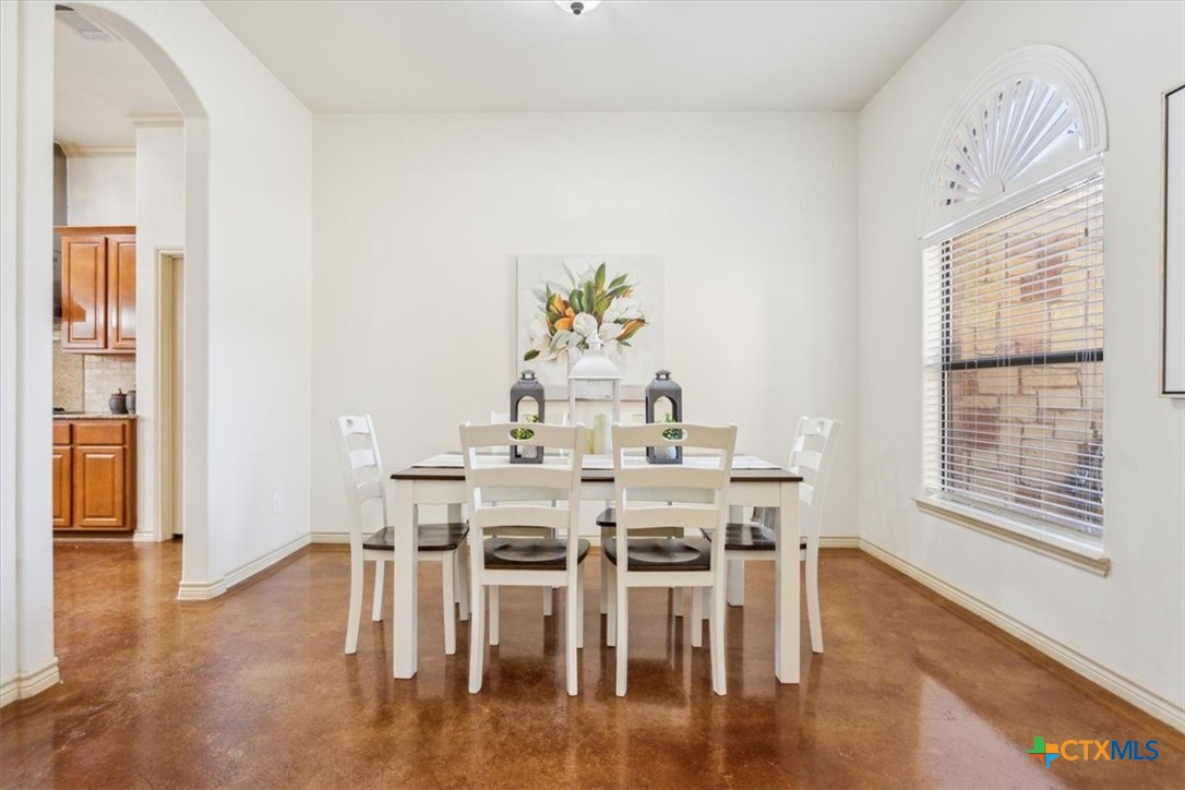 6003 Chimney Hill Drive