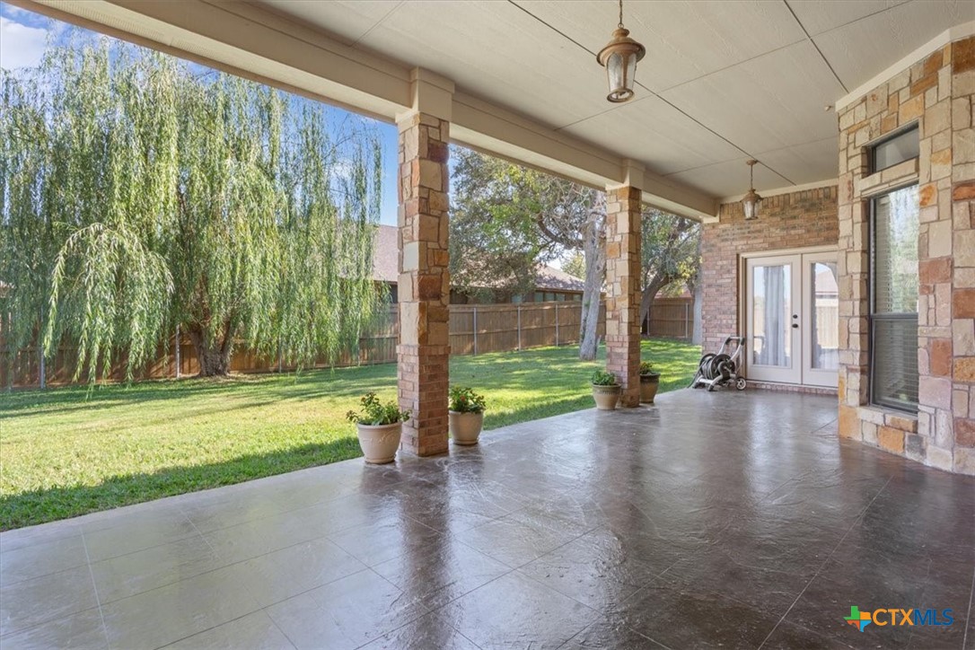 6003 Chimney Hill Drive
