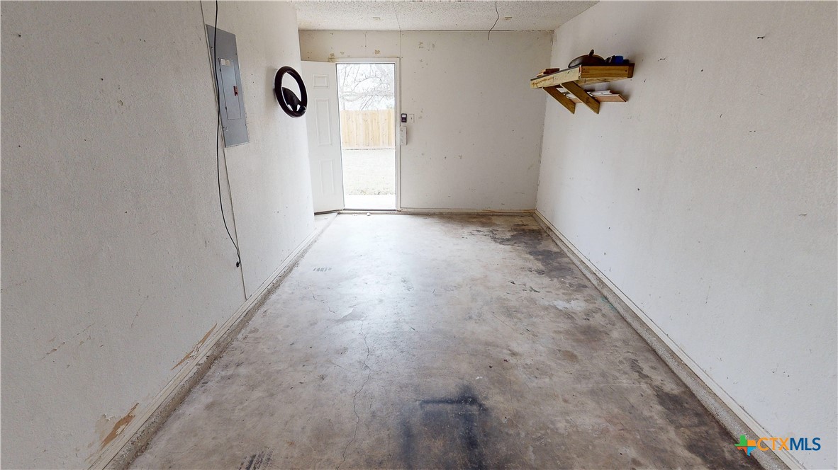 2510 Grasslands Drive