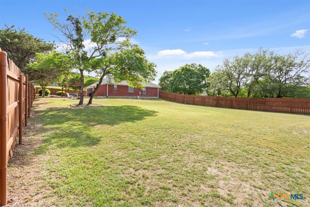 2702 Freedom Lane
