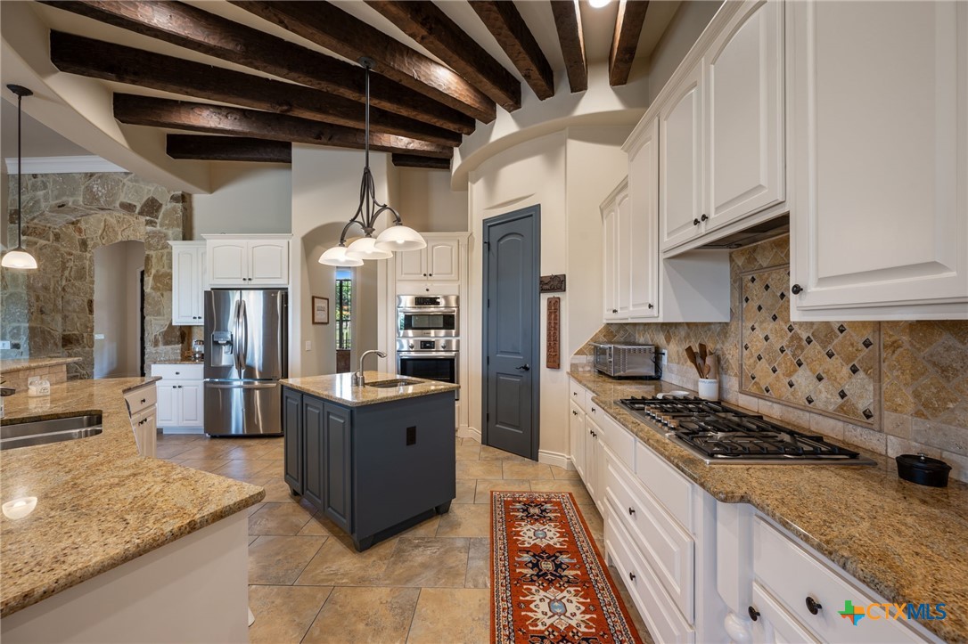 200 Canyon Vista Lane