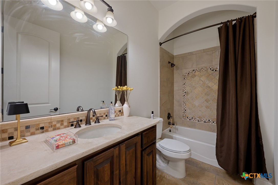 200 Canyon Vista Lane