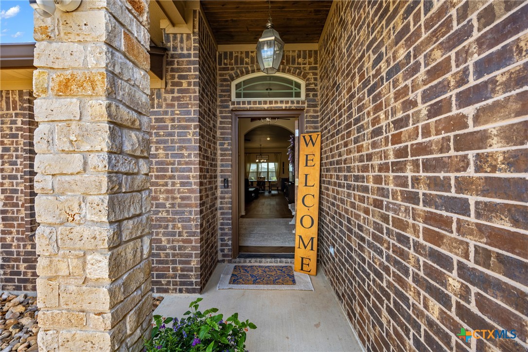 4307 Green Creek Drive