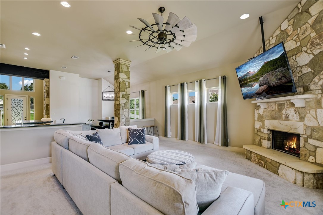 2243 Woodland Bend Road