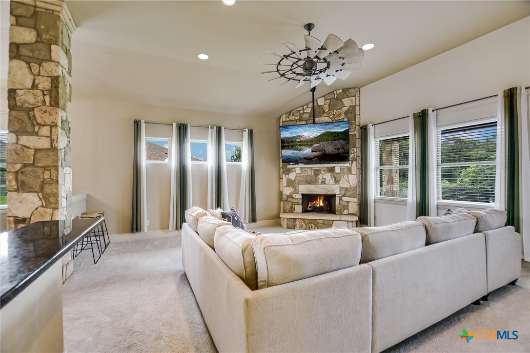 2243 Woodland Bend Road