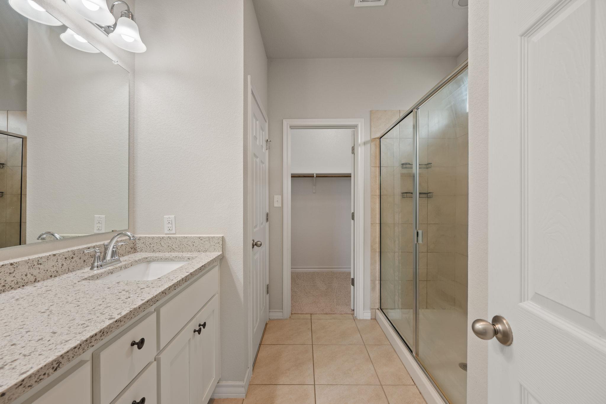 6605 Verona PL
