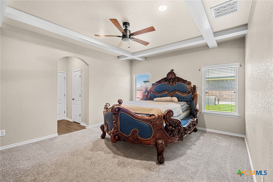 5908 La Roea Drive