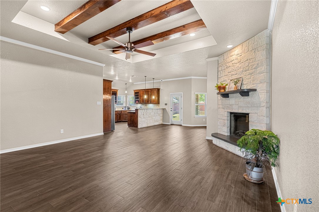 5908 La Roea Drive