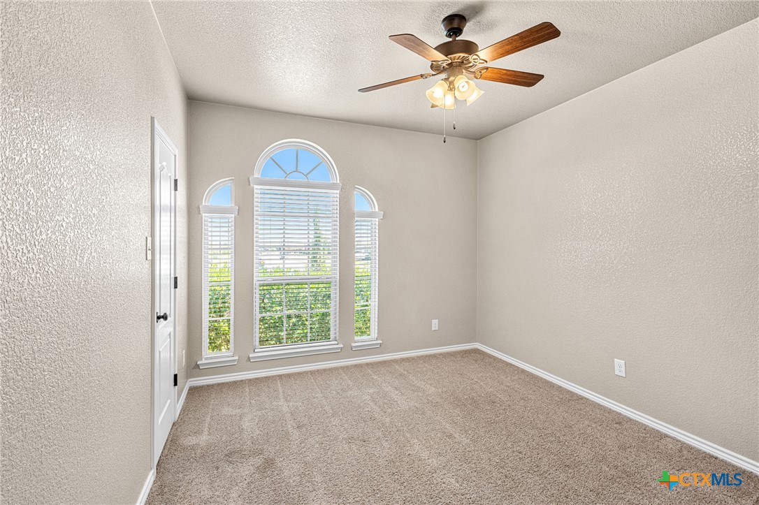 5908 La Roea Drive