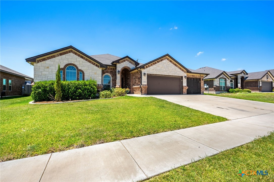 5908 La Roea Drive