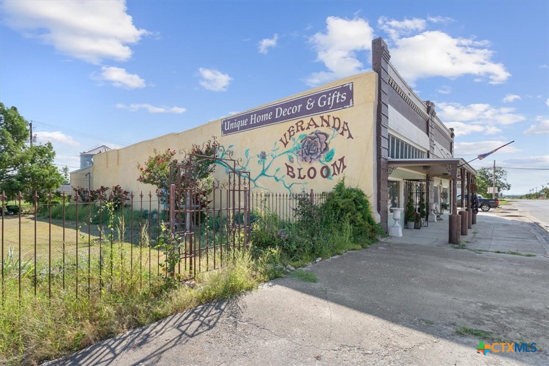2308 Bluebonnet Drive