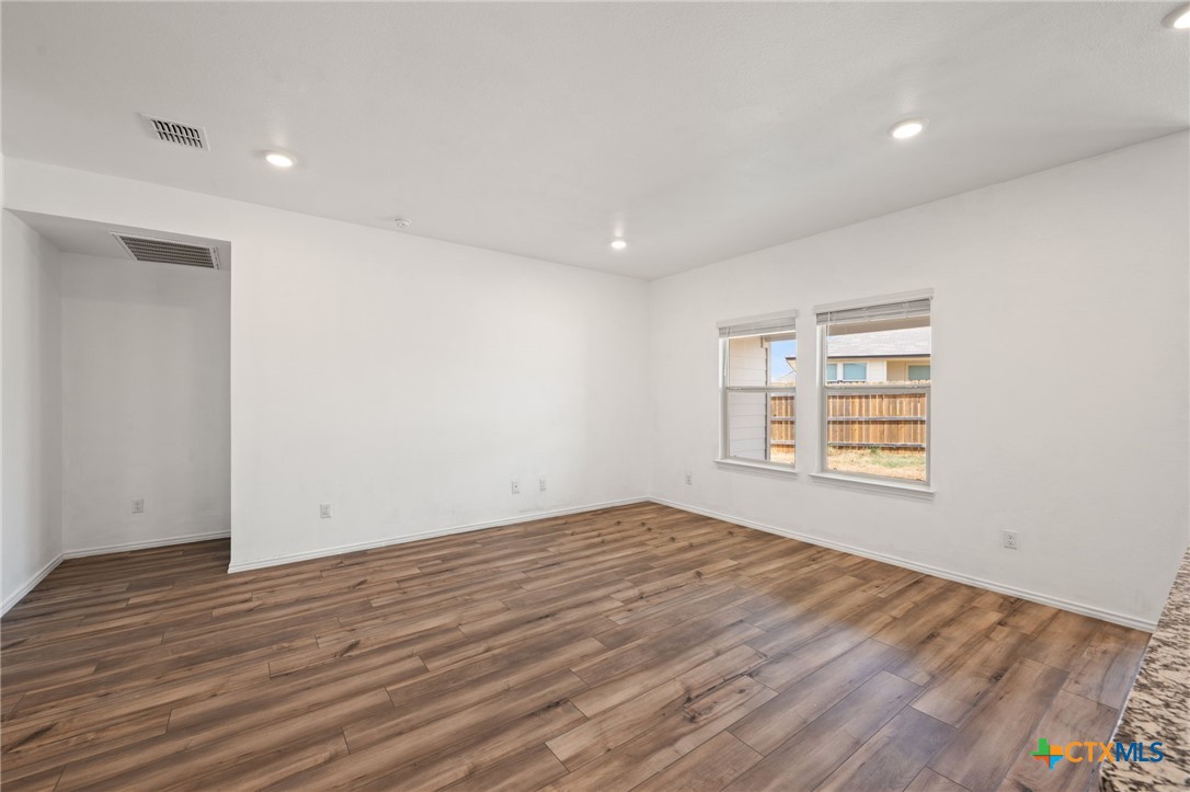 1012 Velvet Court