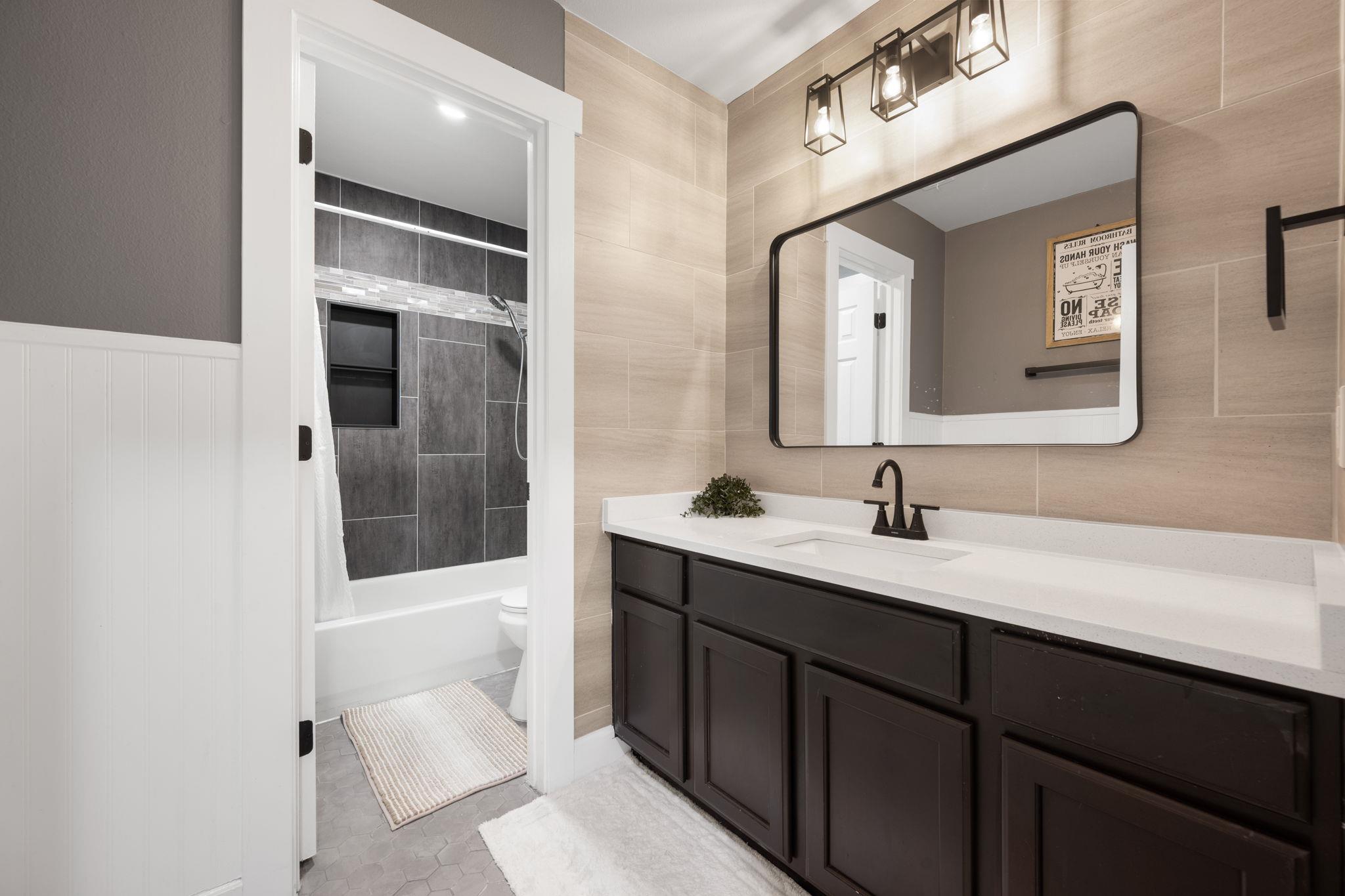 3539 Laurel Bay LOOP