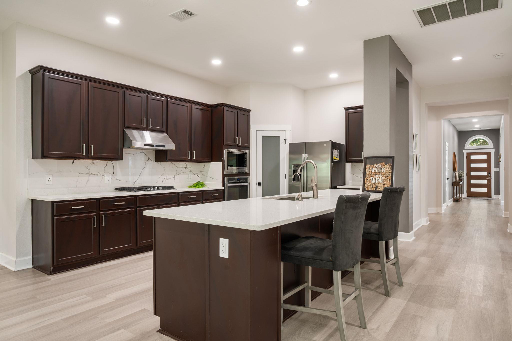3539 Laurel Bay LOOP