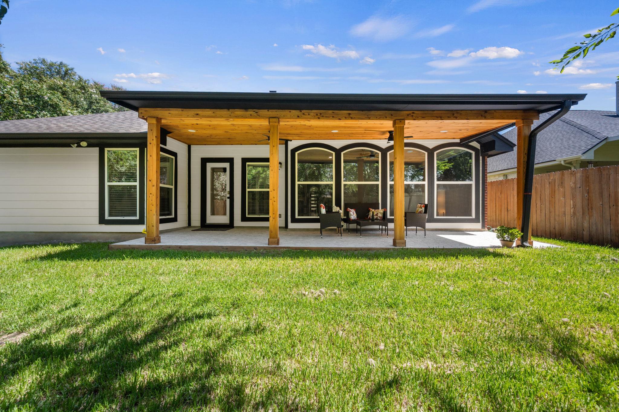 3539 Laurel Bay LOOP