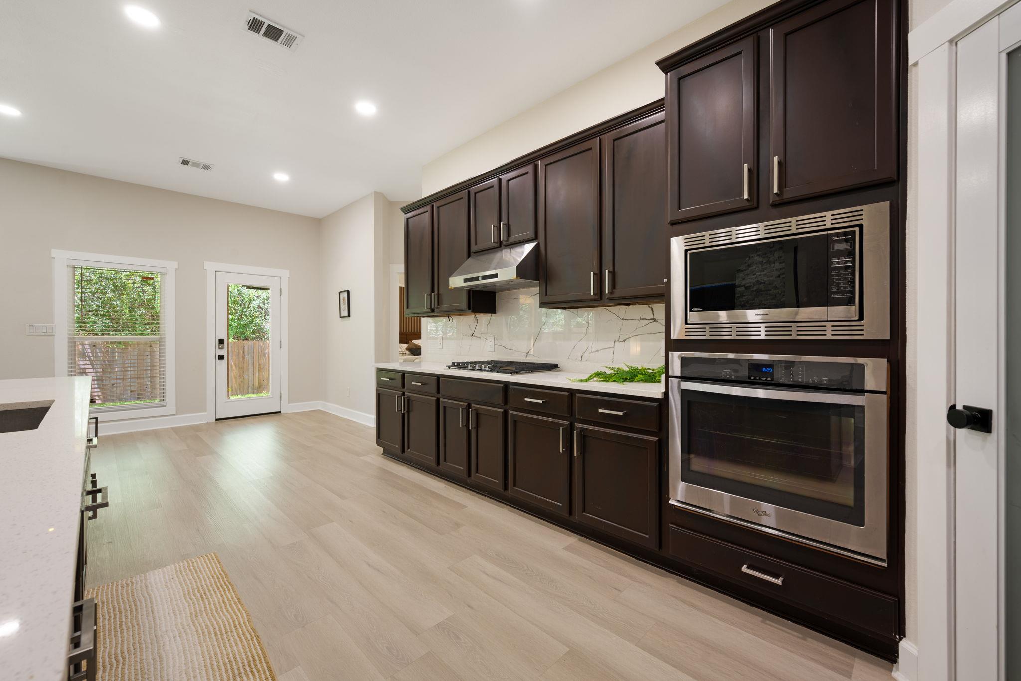 3539 Laurel Bay LOOP