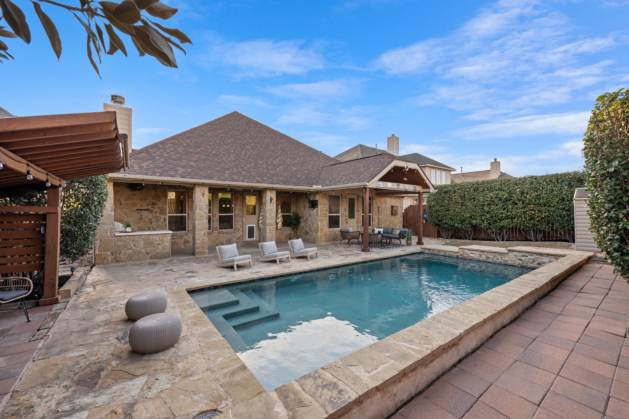 4503 Miraval LOOP