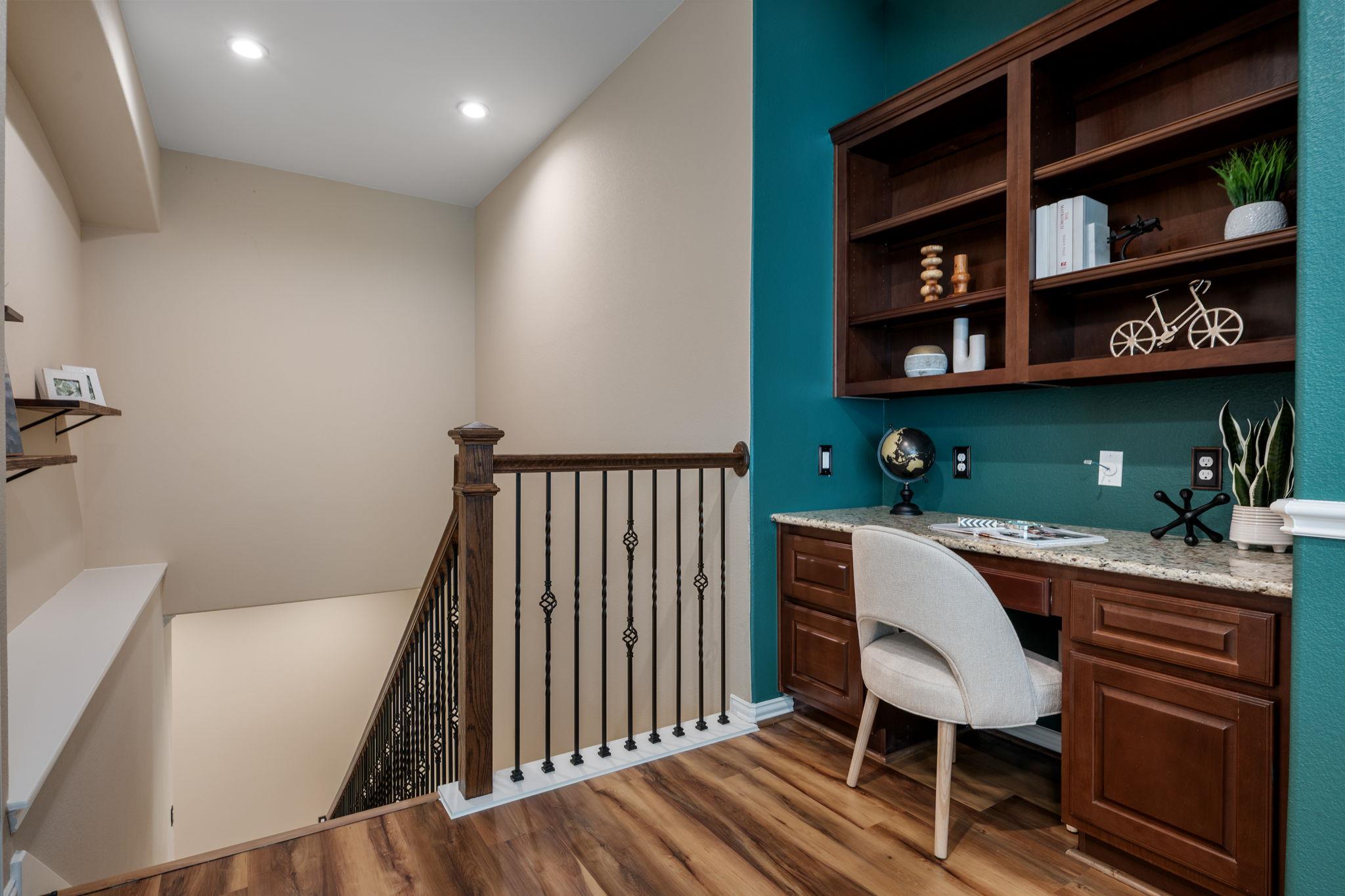 4503 Miraval LOOP