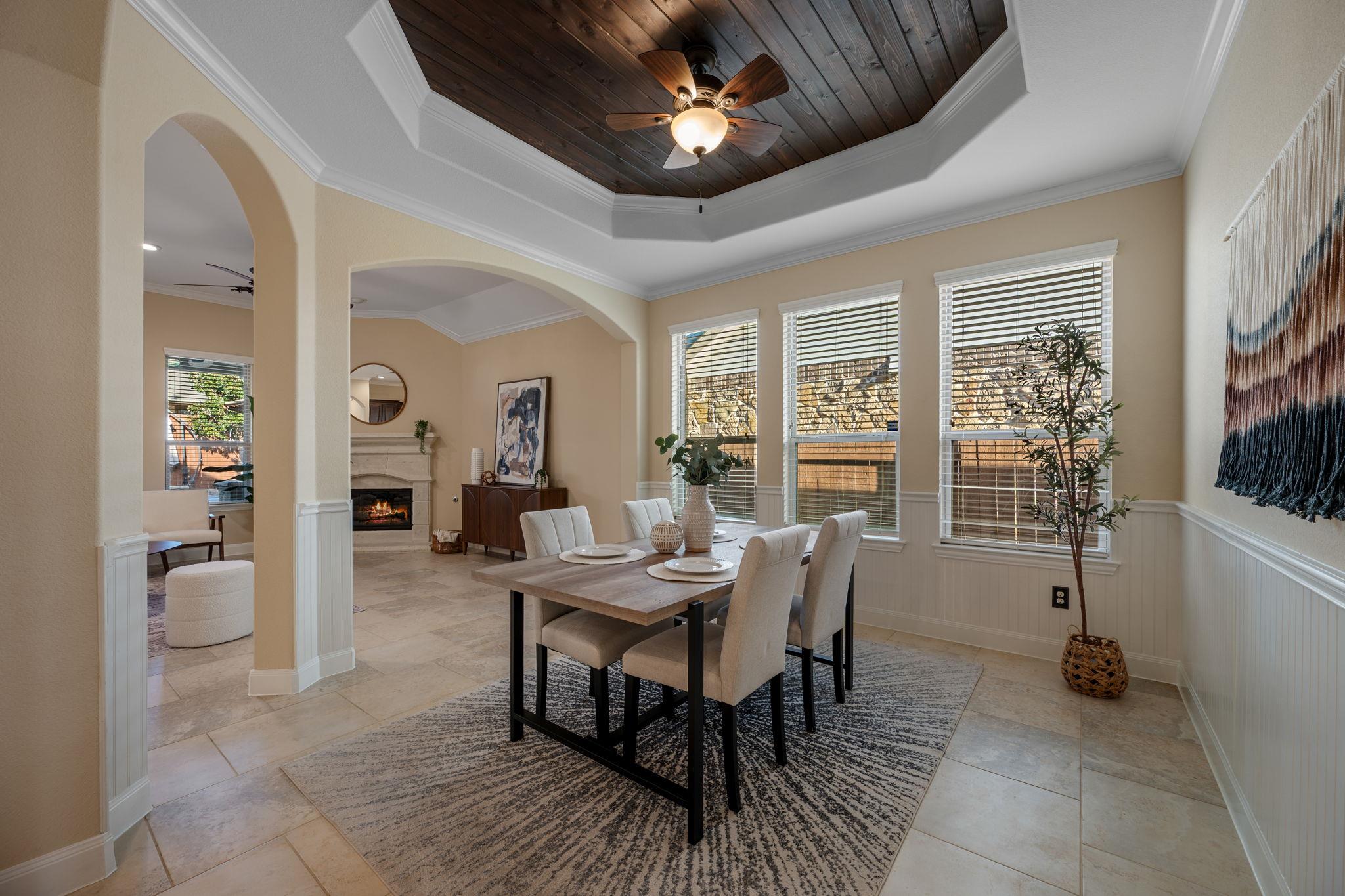 4503 Miraval LOOP