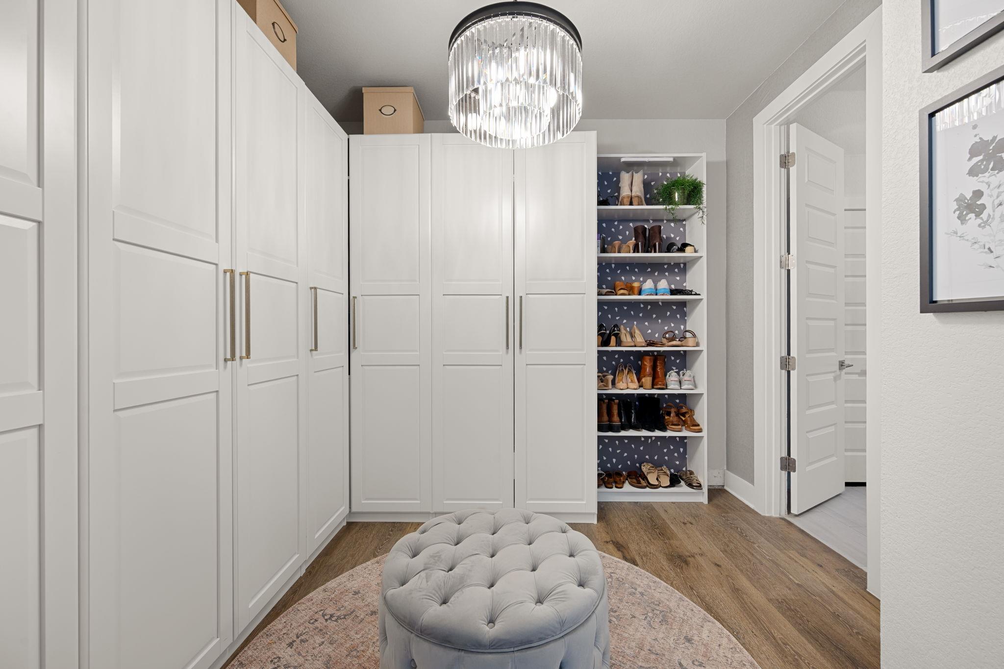 1005 Wolf Hollow DR