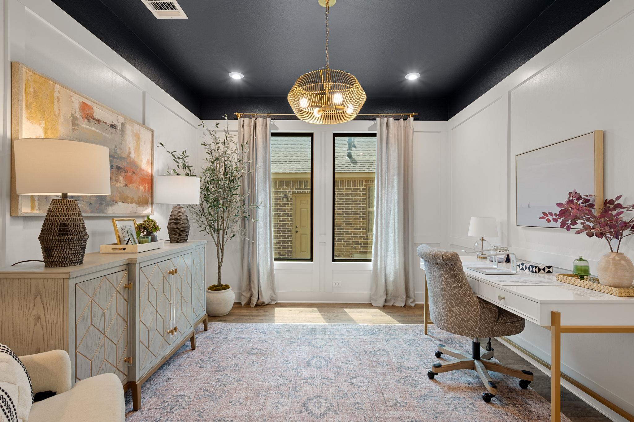 1005 Wolf Hollow DR