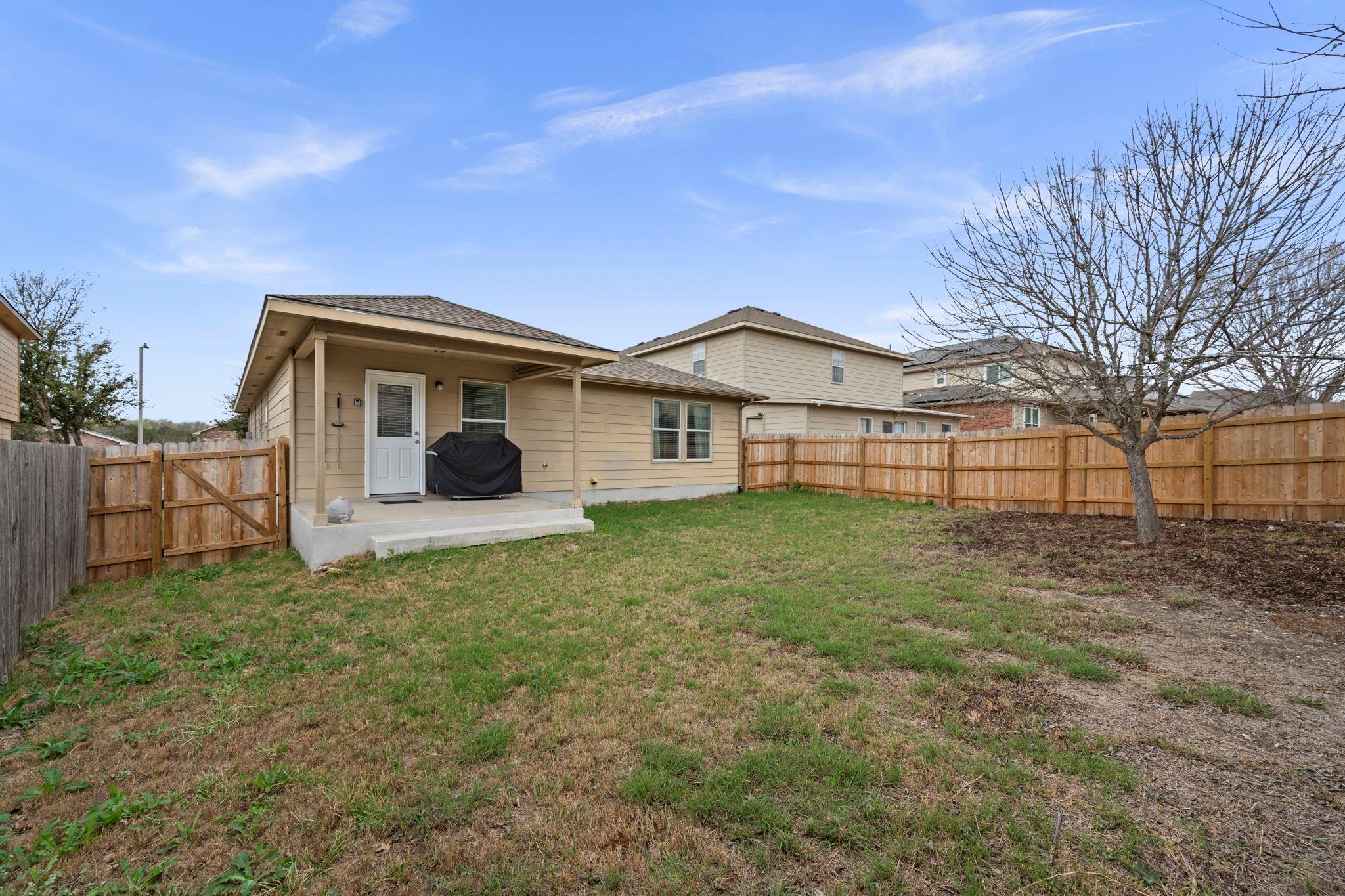 5713 Nelson Oaks DR