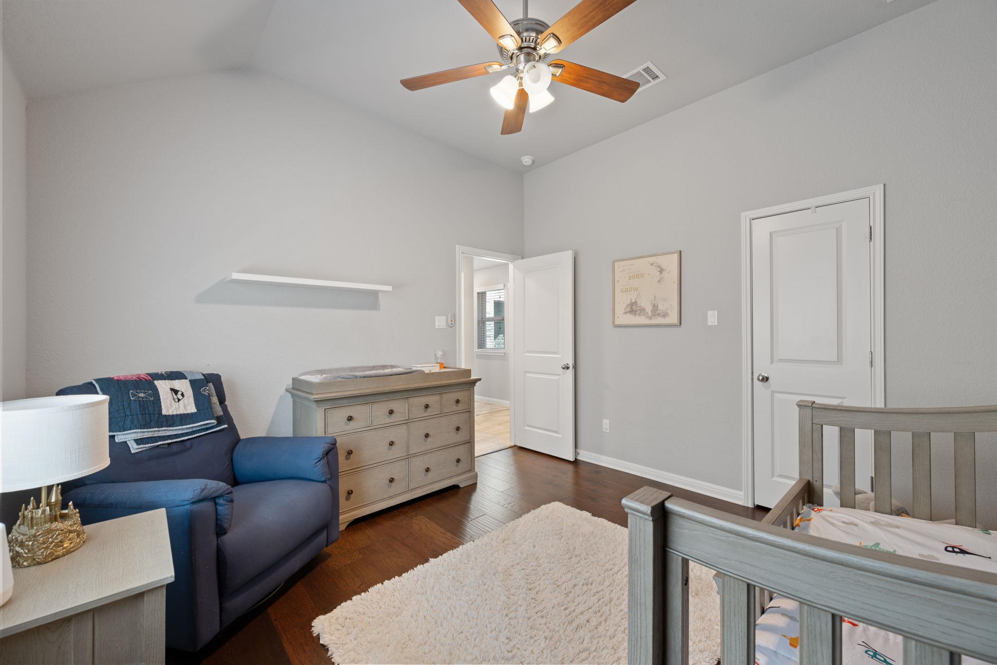 105 W Highfield ST