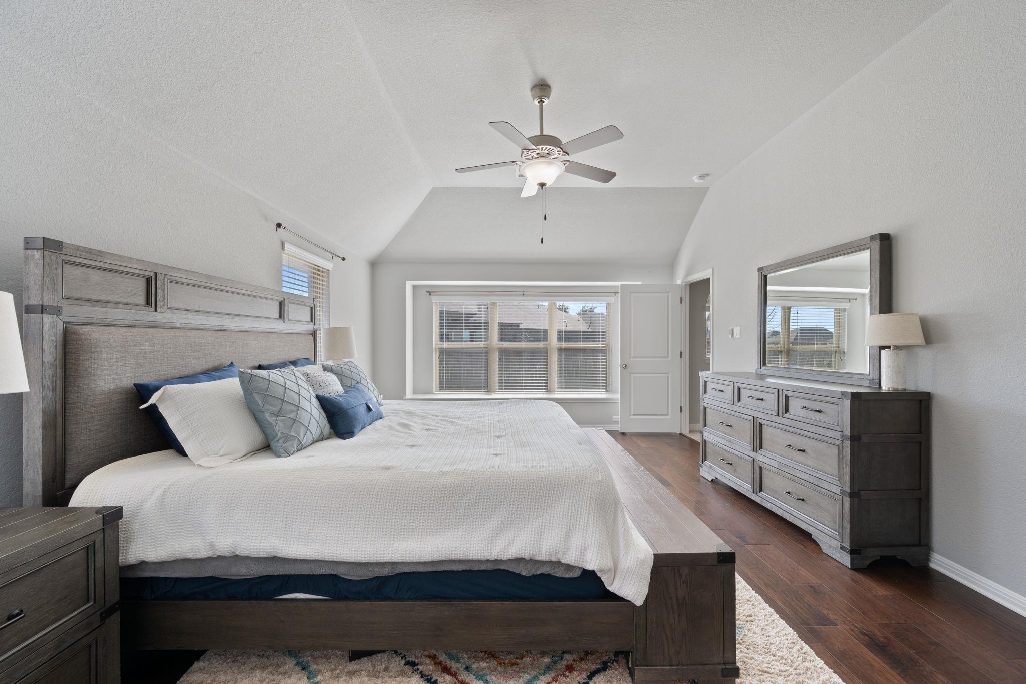 105 W Highfield ST