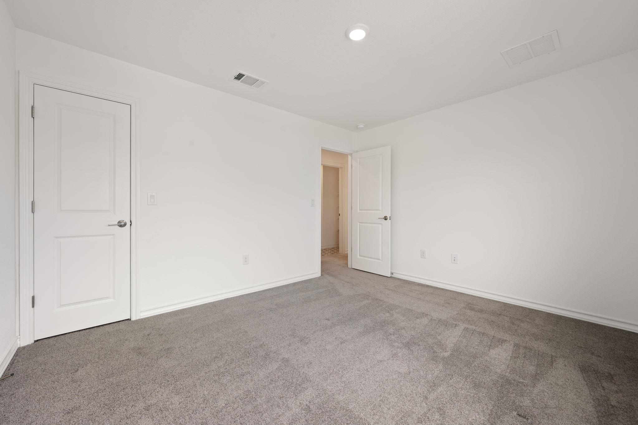 2902 Tavern DR