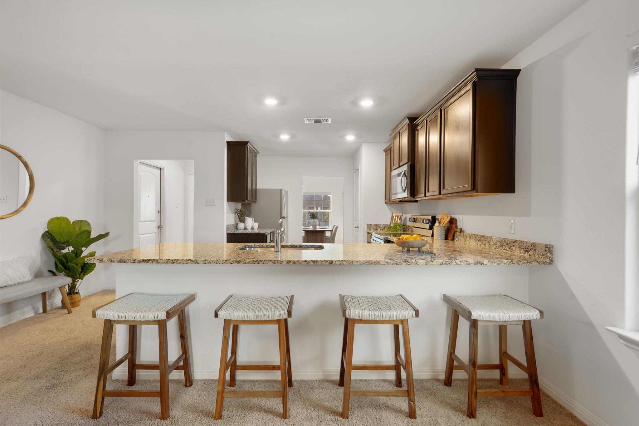 108 Maywood LN