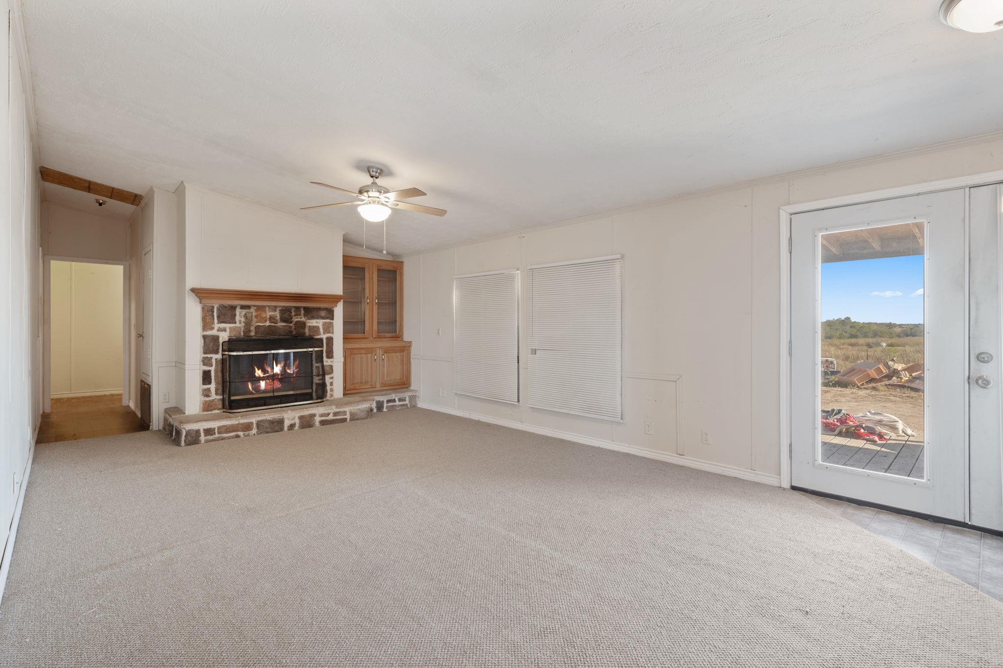 1600 County Road 465