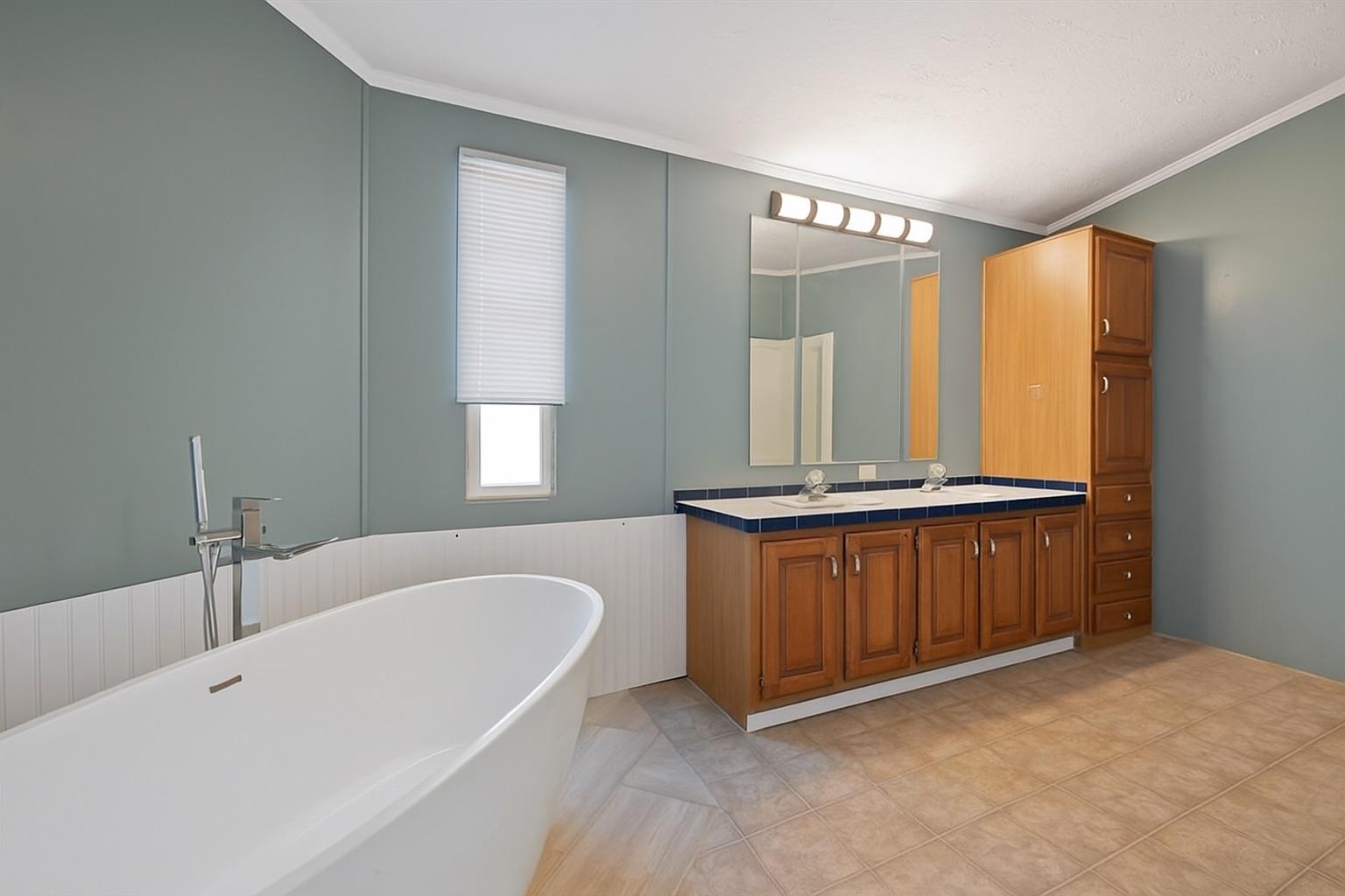 1600 County Road 465