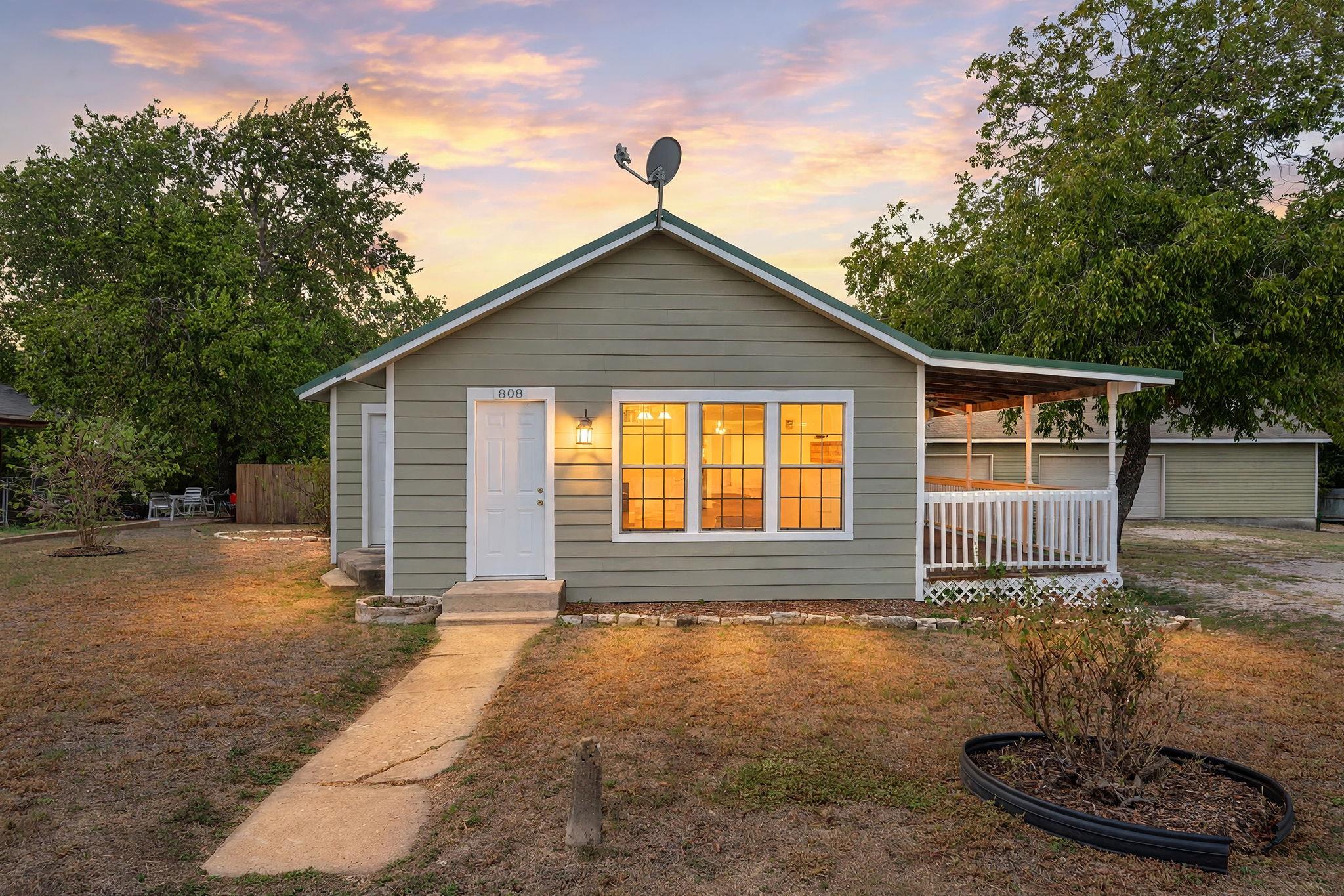 808 N Water St Burnet TX