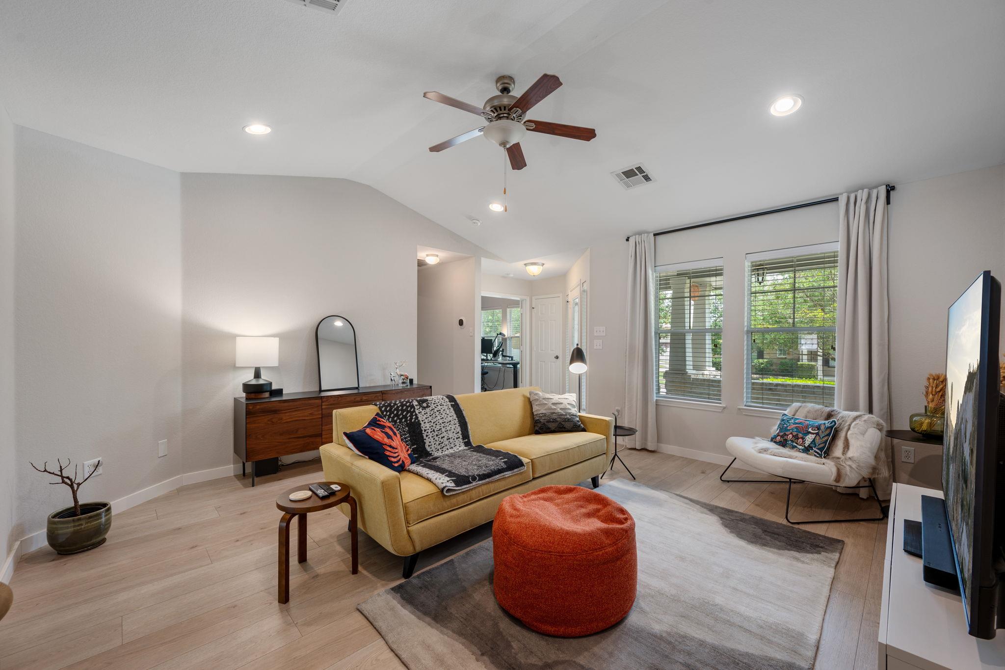 803 Brazos Bend DR