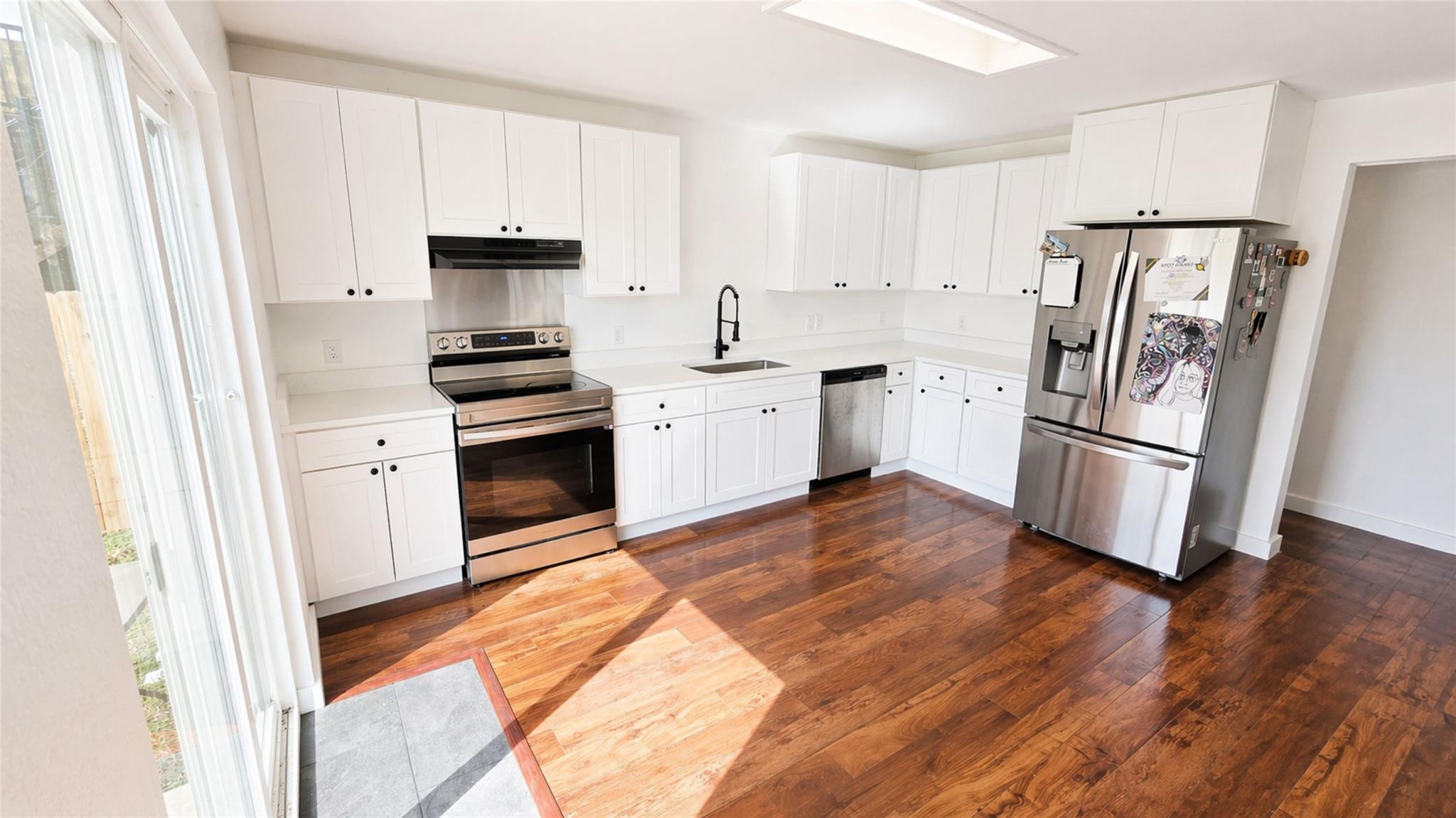 1405 Sheltie LN